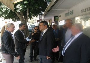 Hdaolu ve Ekibi Arasta y Gezdi