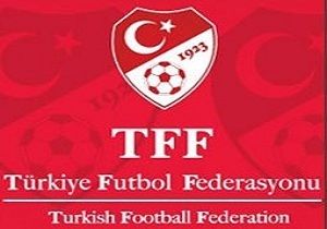 TFFden Siyasi Slogan Aklamas