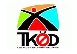 Trafik Kazalarn nleme Derneinden Kask Uyars