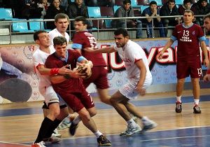 Antalyaspor Erkek Hentbol Takm, Trabzon dan zgn Dnyor