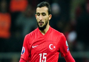 Arda Turan Gitti Mehmet Topal Geldi