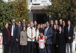 UBP Lefkoa le rgt,ehit Aileleri ve Malul Gaziler Derneini Ziyaret Etti