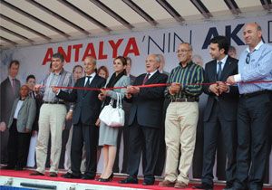 Gnl: Menderes in Gnmzdeki Temsilcisi Babakanmz Erdoan  