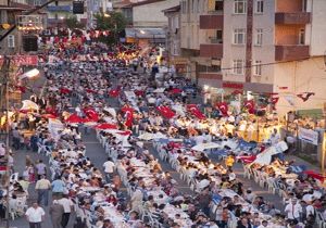 Antalya Caddesi 10 Bin Kiiyi Arlad