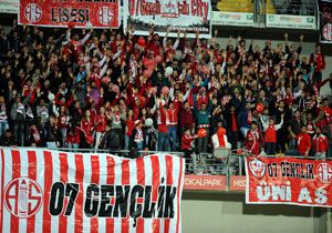  En ansl Taraftar  Antalyasporlular