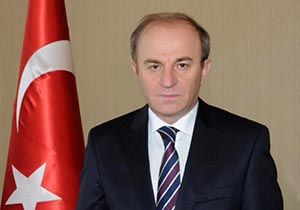 Vali ztrk n Ac Gn