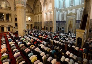 Diyanet Kurban Bayram Namaz Saatlerini Aklad