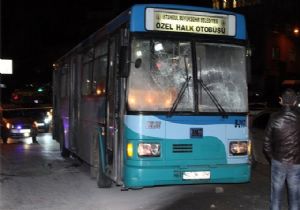 stanbul da belediye otobsne molotof