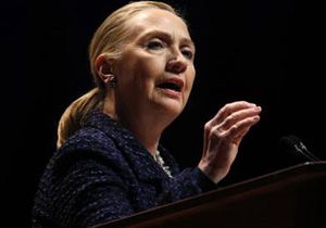 Hillary Clinton Hastaneye Kaldrld