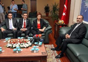 Parti Yetkilileri Bayram da  birlik beraberlik mesaj verdiler.