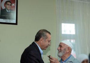 Erdoan dan ehit ailesine ziyaret