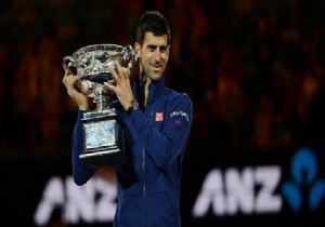 Djokovic ve Serena Williams Zirvedeki Yerini Korudu