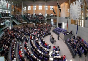 Kritik Tasar Almanya Parlamentosu nda Kabul Edildi