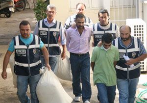 Antalya da 25 Kilogram Esrar Ele Geirildi