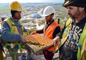 EXPO 2016 Kulesi nde Baklaval Kutlama