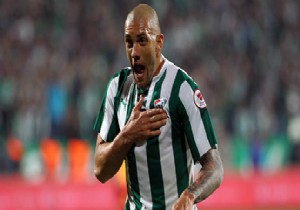 Fenerbahe Fernandao ya mza Attracak