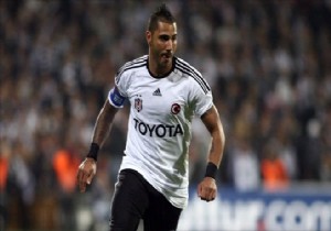 Sporting Lisbon Quaresma y stedi