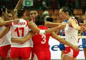 A MLL KADIN VOLEYBOL TAKIMI
