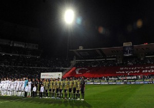 Futbol Malarnda Sayg Duruu Yaplacak
