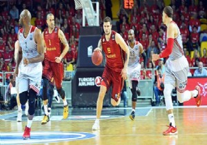 Galatasaray Potada ampiyonluk in Mcadele Edecek