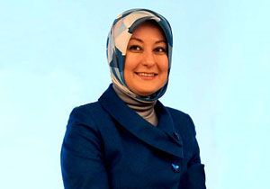 Hayrunnisa Gl Bedri Baykam  Ziyaret Etti