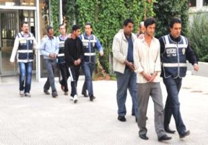 Antalya Polisinden Byk Baar