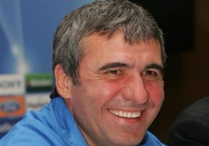 Hagi 3 takviye istiyor!