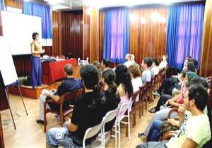 Halkn Portakal in Heyecan Dorukta