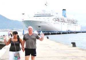 srail le 3 Kriz Alanya ya Sfr Turist