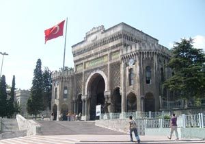 stanbul niversitesi nnde Patlama