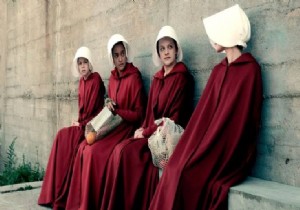 �rem Kesim  K��e Yaz�lar�na  Gilead��n G�lgesinde Hukuk ile Ba�lad�