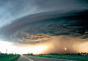 Amerika llar son kasrgaya Frankenstorm adn verdiler