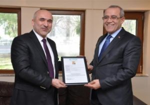 Kltr Ve Turizm Bakan Yrd. Abdurrahman Arc TUREDD i Ziyaret Etti