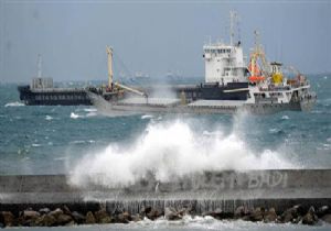 stanbul da Deniz Ulamna Lodos Engeli