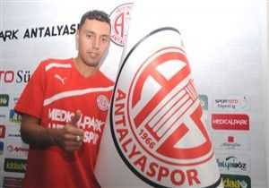 Medical Park Antalyaspor, smail Aissati ile 4 Yllk Szleme mzad