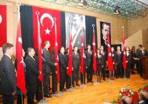 Antalya da retmenler Gn trenlerle kutland