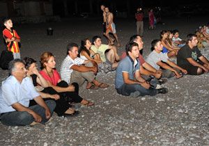 Antalya da Sinema Sahile Tand