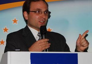 Irk Sarrazin e Trk Profesrden Cevap