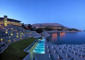 Antalya da  Rixos Cup  Basketbol Turnuvas Dzenlenecek