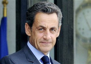 FRANSA ESK CUMHURBAKANI SARKOZY