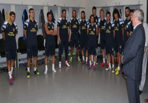 Yldrm futbolcularla bulutu! 