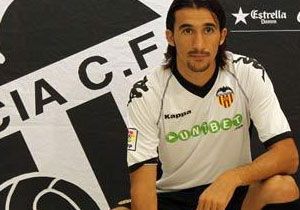 Topal Valencia formasn giydi