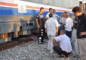 zmir de Feci Tren Kazas